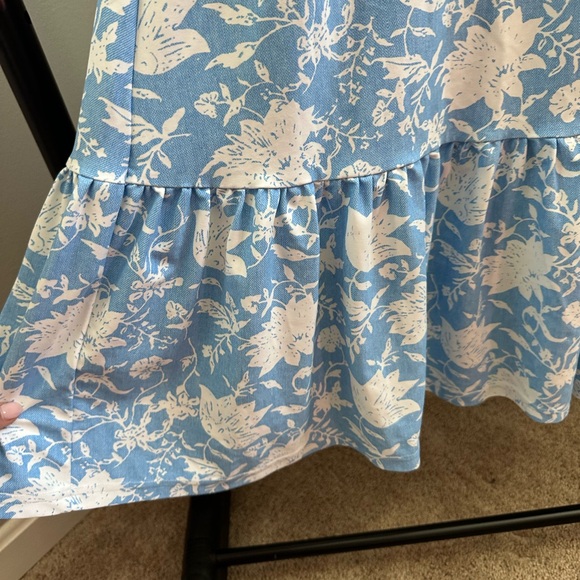 Smith & Quinn Floral Blue and White Dress - Picture 5 of 5